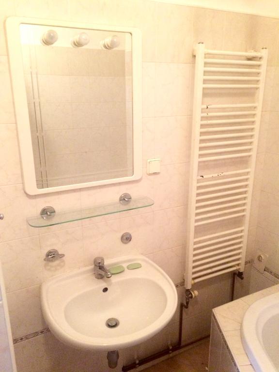 Historic Centre-Spacious Apartment Πράγα Εξωτερικό φωτογραφία
