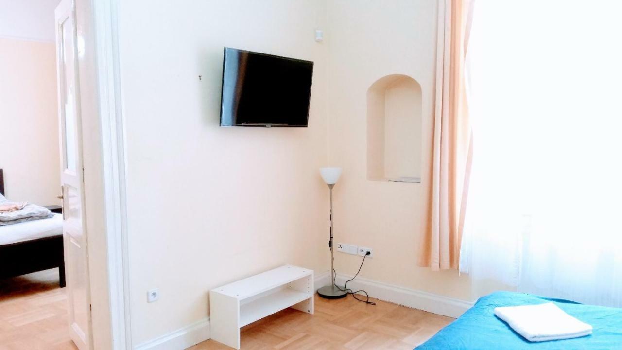 Historic Centre-Spacious Apartment Πράγα Εξωτερικό φωτογραφία